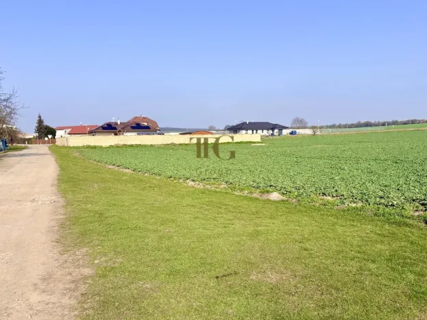 Prodej pozemku pro bydlení, Urbanice, 910 m2