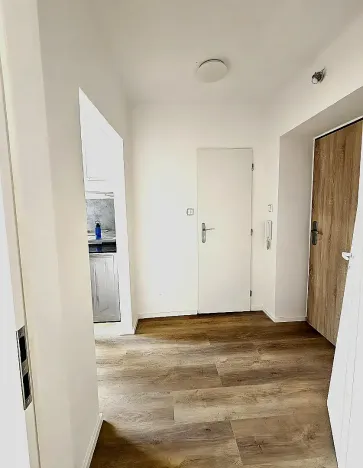 Pronájem bytu 1+1, Chvaletice, Obránců míru, 29 m2