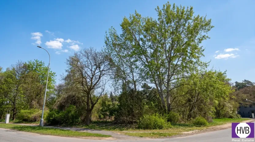 Prodej pozemku pro bydlení, Praha, Šlechtitelská, 924 m2