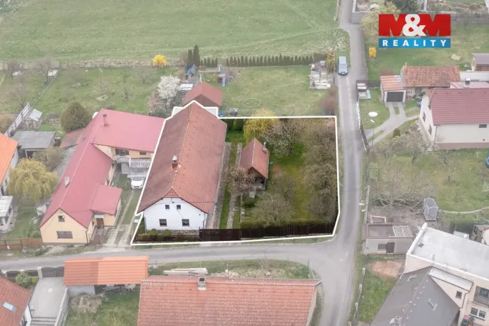 Prodej rodinného domu, Velký Chlumec - Malý Chlumec, 62 m2