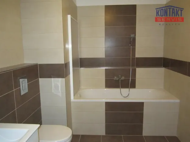 Pronájem bytu 2+kk, České Budějovice - České Budějovice 6, 57 m2