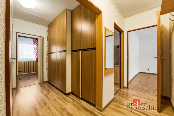 Prodej bytu 3+1, Chlumec nad Cidlinou - Kladruby, 77 m2