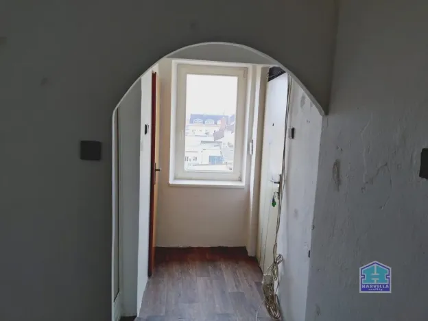 Pronájem bytu 1+kk, Plzeň - Jižní Předměstí, Plachého, 21 m2