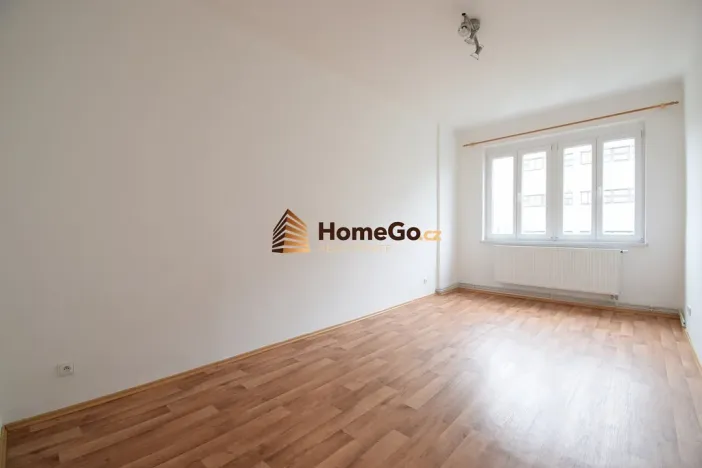 Pronájem bytu 2+1, Praha - Nusle, U gymnázia, 52 m2