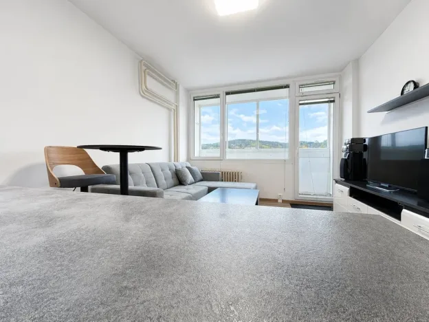 Pronájem bytu 1+kk, Chomutov, Seifertova, 23 m2