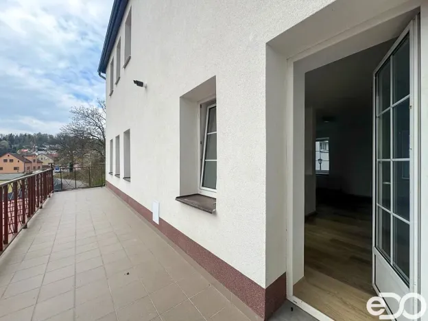 Pronájem bytu 2+kk, Jablonec nad Nisou, Maršovická, 80 m2