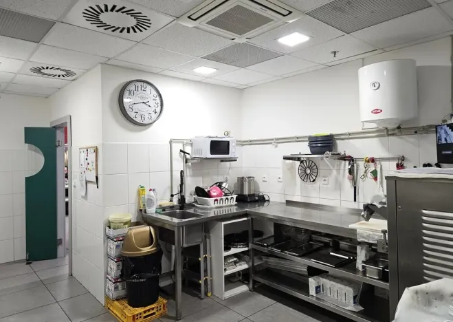 Pronájem restaurace, Praha - Břevnov, 110 m2