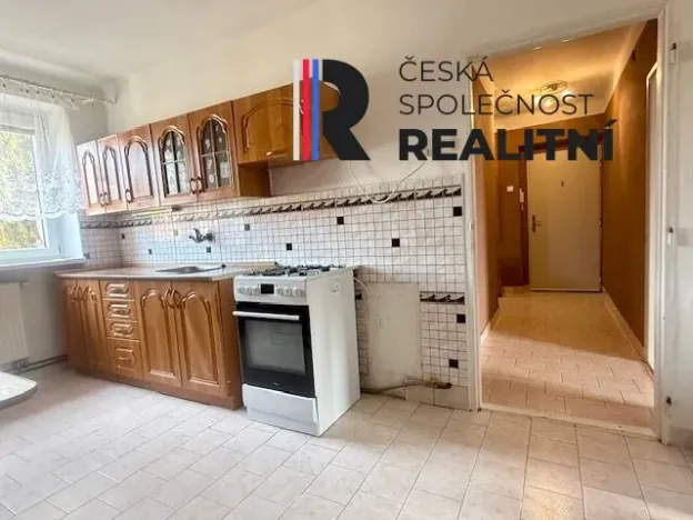 Pronájem bytu 2+1, Podbořany, Komenského, 58 m2