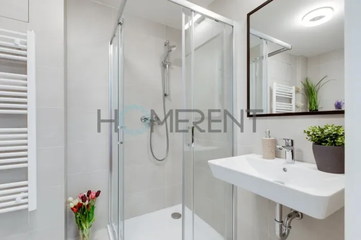 Pronájem bytu 1+kk, Praha - Holešovice, V háji, 28 m2