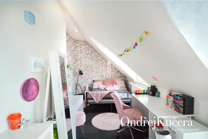 Prodej činžovního domu, Kladno, Poštovní náměstí, 222 m2