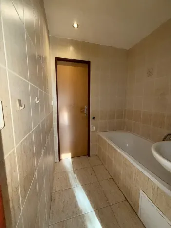 Prodej bytu 3+1, Pardubice, Varšavská, 63 m2