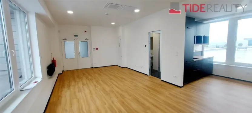 Pronájem kanceláře, Modletice, 147 m2