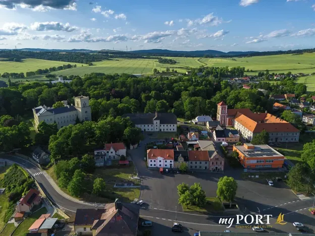 Prodej vícegeneračního domu, Chyše, Žižkovo náměstí, 322 m2