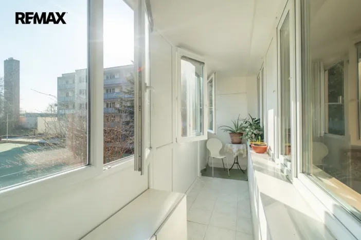 Prodej bytu 3+1, Jesenice, V Lázních, 72 m2