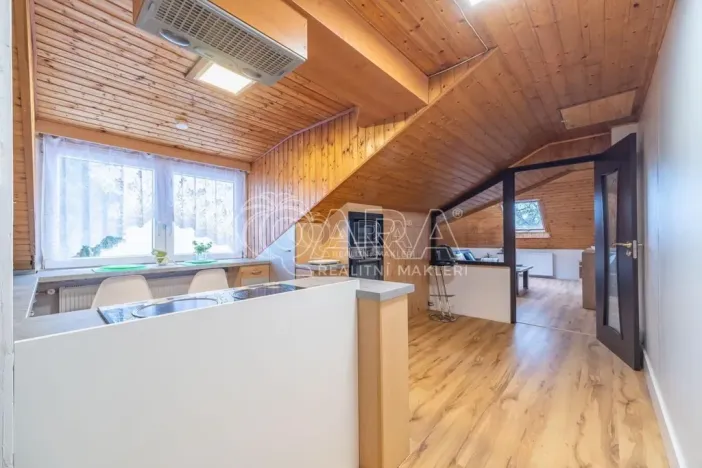 Pronájem bytu 3+kk, Kralupy nad Vltavou - Lobeček, Ke Koupališti, 70 m2