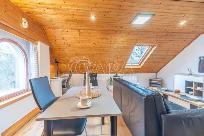 Pronájem bytu 3+kk, Kralupy nad Vltavou - Lobeček, Ke Koupališti, 70 m2