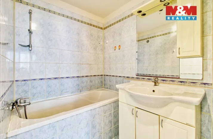 Pronájem bytu 4+1, Litvínov - Janov, Luční, 83 m2