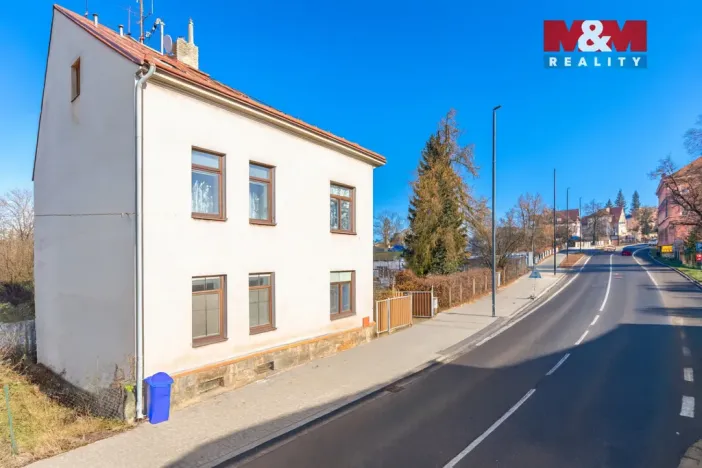 Prodej bytu 3+1, Jaroměř - Pražské Předměstí, Husova, 124 m2