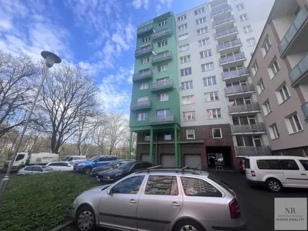 Pronájem bytu 3+1, Karlovy Vary, Vítězná, 74 m2