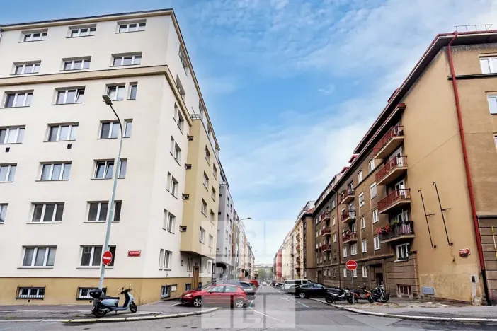 Prodej bytu 3+kk, Praha - Žižkov, Viklefova, 100 m2