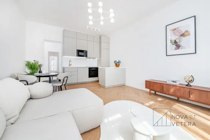 Prodej bytu 4+kk, Praha - Bubeneč, Čs. armády, 100 m2