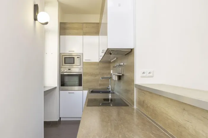 Pronájem bytu 3+kk, Hradec Králové, Šafaříkova, 95 m2