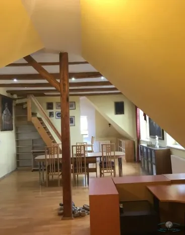 Pronájem kanceláře, Praha - Břevnov, Na rovni, 100 m2