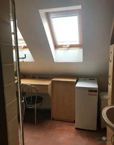 Pronájem kanceláře, Praha - Břevnov, Na rovni, 100 m2