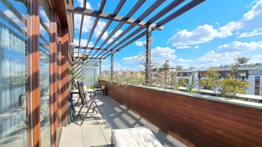 Pronájem bytu 2+kk, Dolní Břežany, U Náměstí, 56 m2