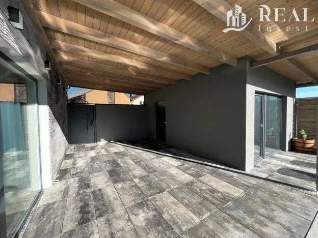 Prodej rodinného domu, Račiněves, 280 m2