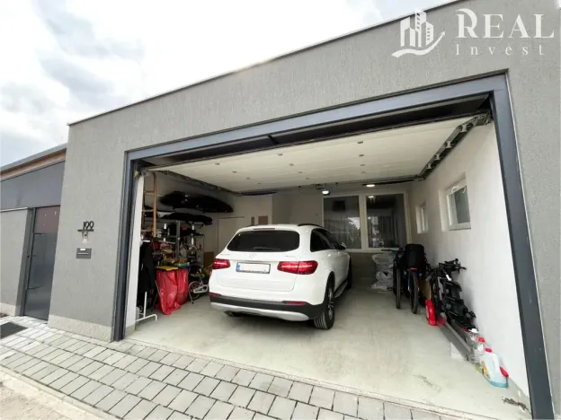 Prodej rodinného domu, Račiněves, 280 m2