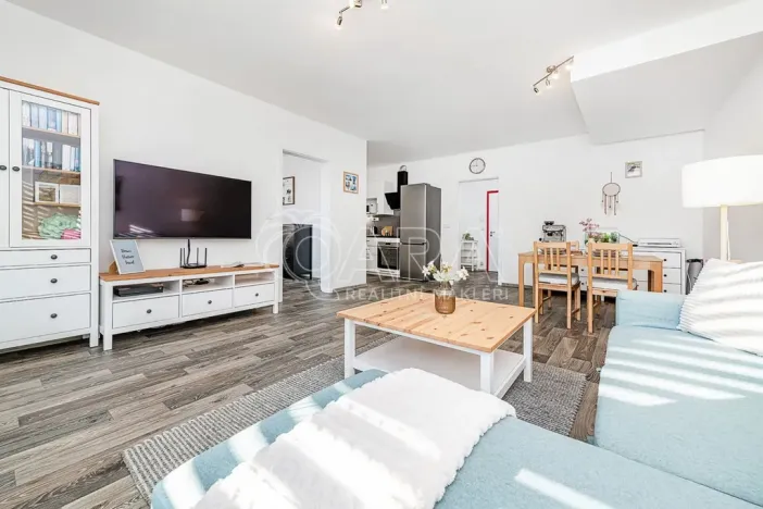 Prodej bytu 2+kk, Liberec - Liberec III-Jeřáb, U Nisy, 63 m2