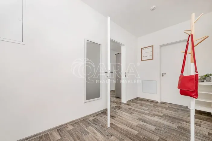 Prodej bytu 2+kk, Liberec - Liberec III-Jeřáb, U Nisy, 63 m2