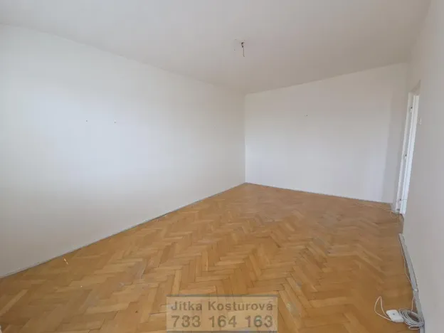 Pronájem bytu 2+1, Krnov - Pod Bezručovým vrchem, Jiráskova, 57 m2