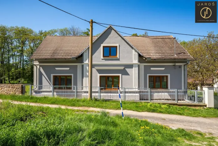 Prodej zemědělské usedlosti, Červené Pečky - Bořetice, 167 m2