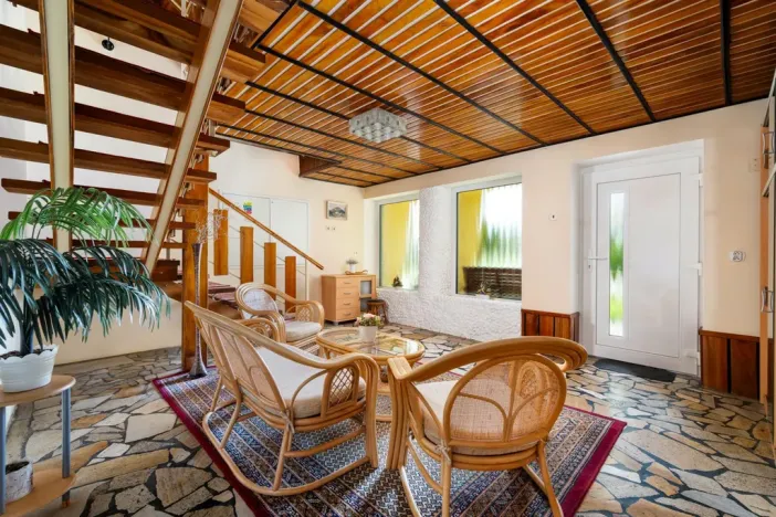 Prodej vily, Dolní Kounice, Zámecká, 270 m2