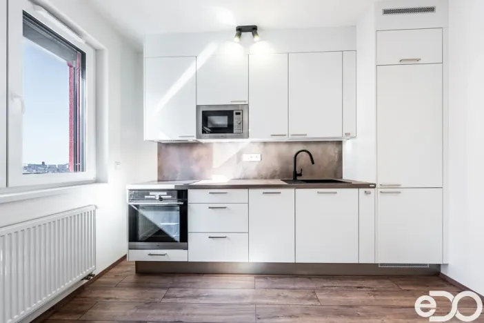 Pronájem bytu 1+kk, Praha - Hlubočepy, Fabiánové, 31 m2