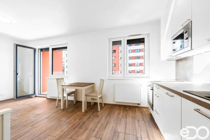 Pronájem bytu 1+kk, Praha - Hlubočepy, Fabiánové, 31 m2