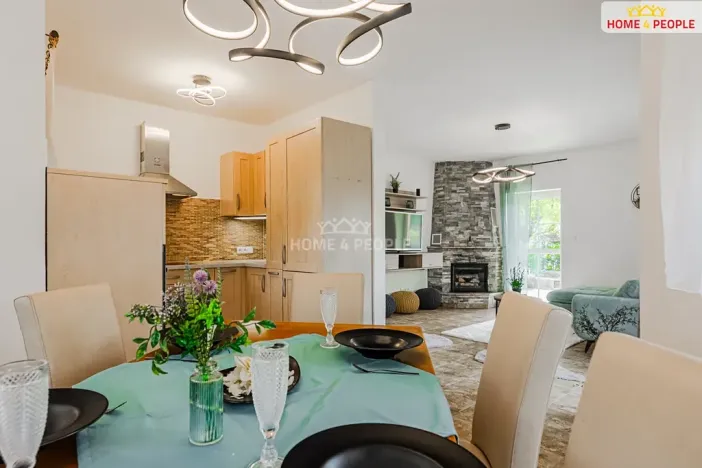 Prodej rodinného domu, Stanovice, 200 m2