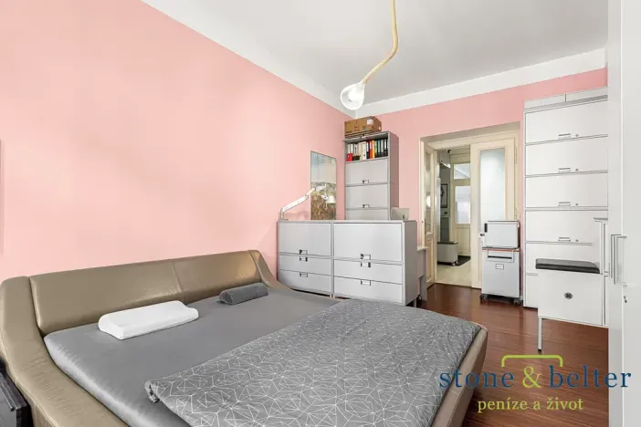 Prodej bytu 3+1, Praha - Smíchov, Zborovská, 111 m2