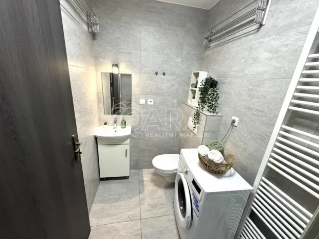 Prodej bytu 1+kk, Kutná Hora - Kutná Hora-Vnitřní Město, Nádražní, 26 m2