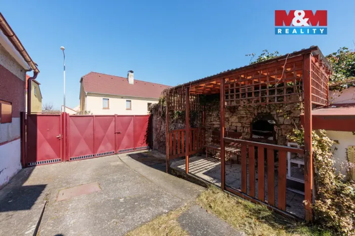 Prodej činžovního domu, Hřivice - Markvarec, 72 m2