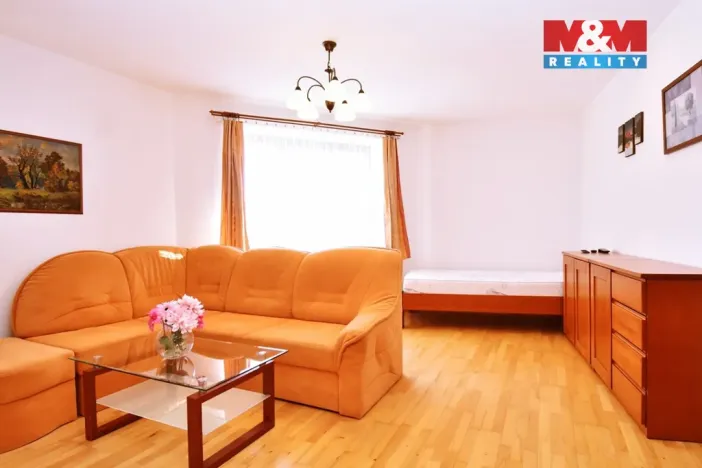 Pronájem rodinného domu, Dobročovice, 82 m2