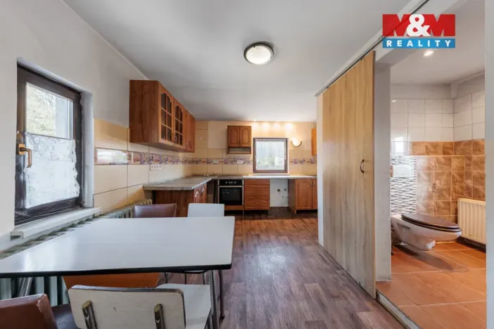 Prodej ubytování, Horní Blatná, Bezručova, 250 m2