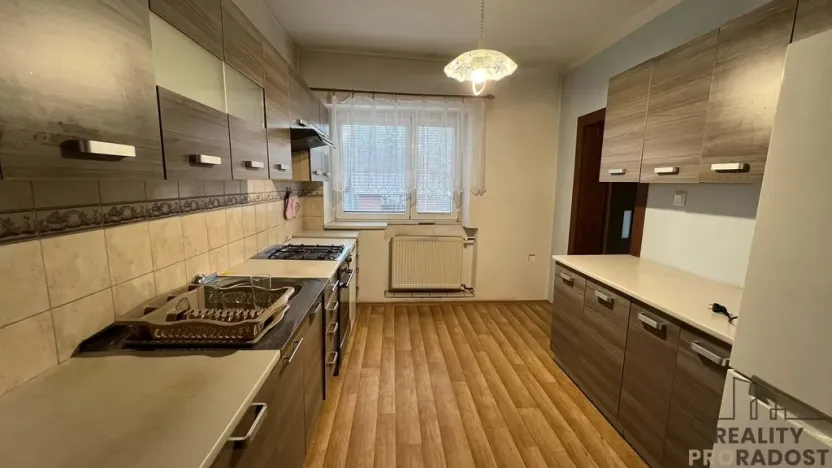 Prodej rodinného domu, Hrádek, 141 m2