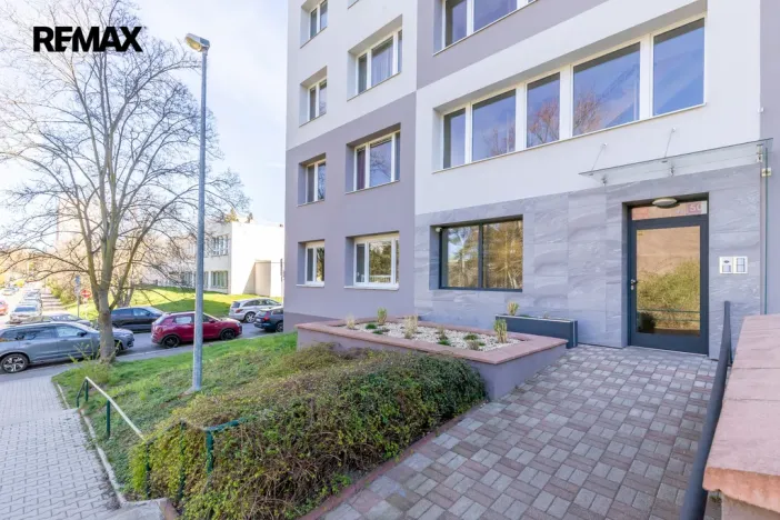 Prodej bytu 4+kk, Praha - Nusle, Pujmanové, 80 m2