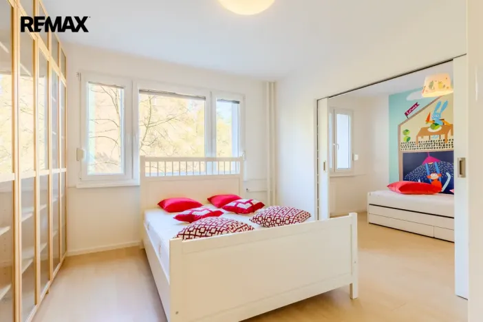 Prodej bytu 4+kk, Praha - Nusle, Pujmanové, 81 m2