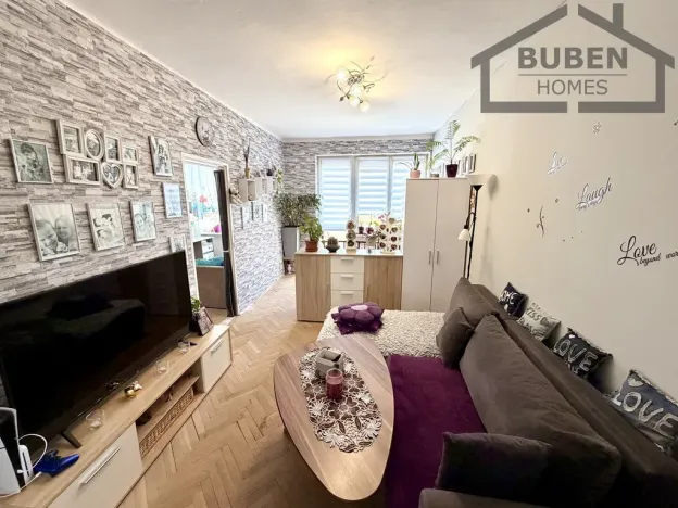 Prodej bytu 3+1, Tachov, Školní, 58 m2