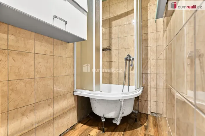 Prodej rodinného domu, Hroznětín, ČSA, 92 m2