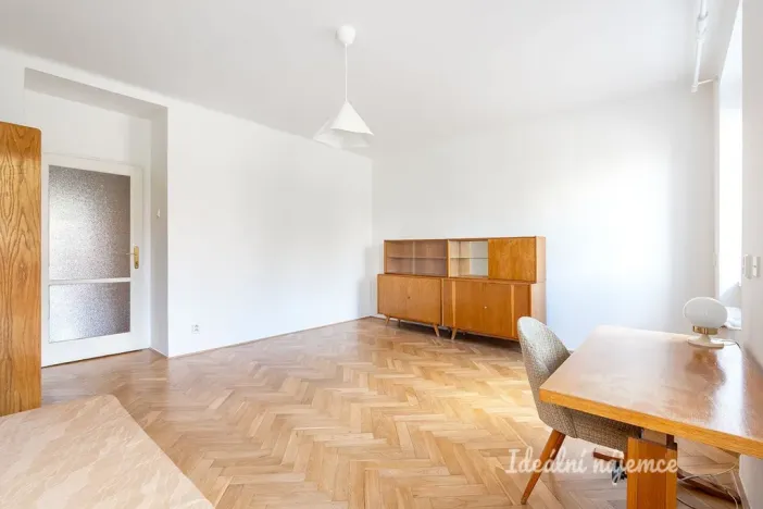 Pronájem bytu 2+1, Praha - Košíře, Plzeňská, 71 m2